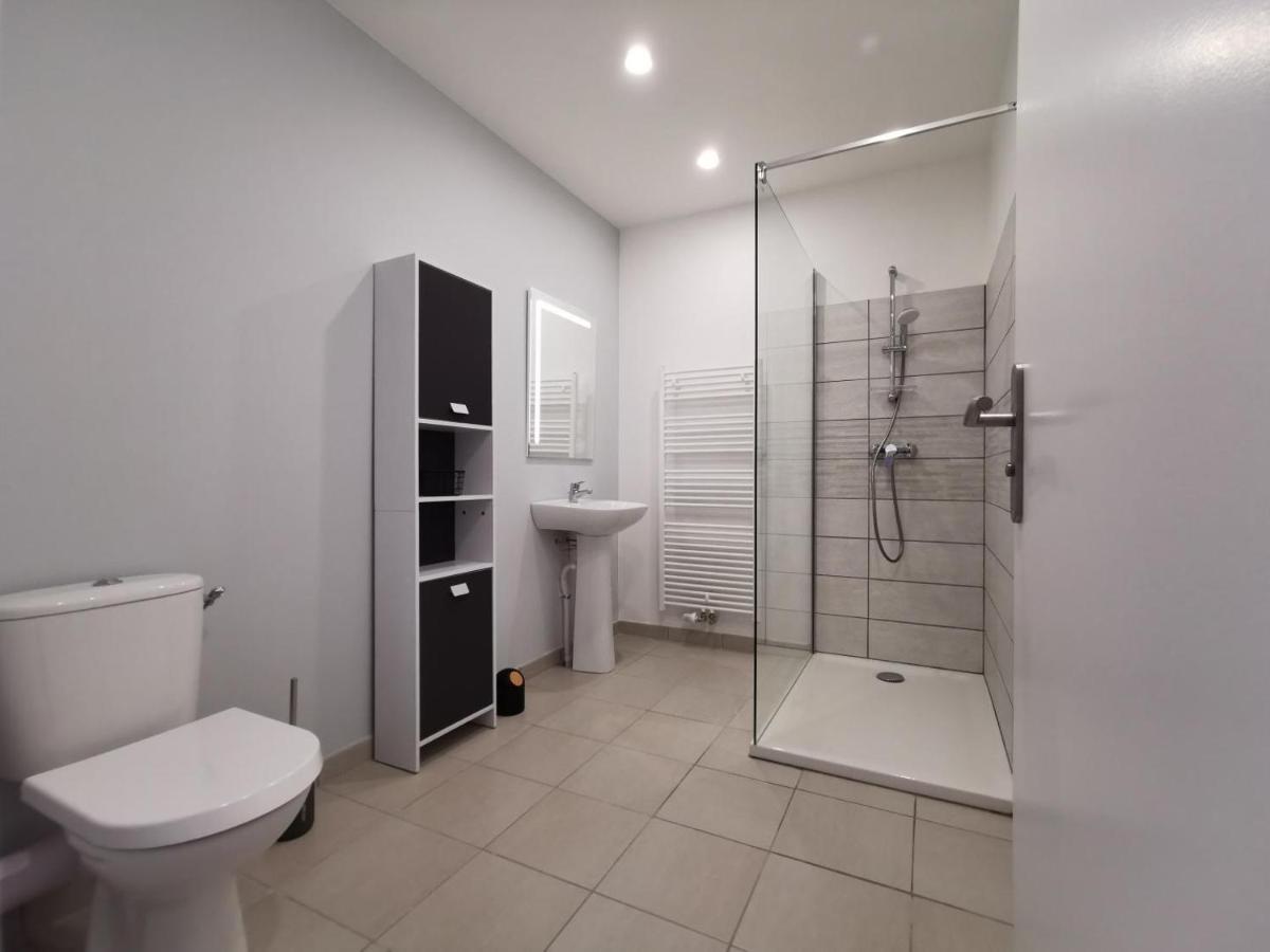 Villa 5 Chambres - 3 Salles De Bain Etampes-sur-Marne Esterno foto